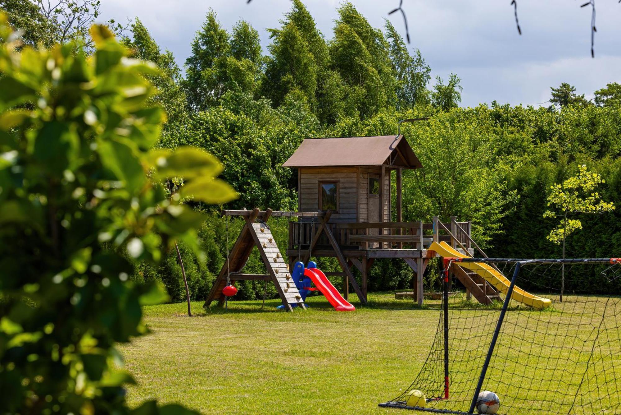 Mussurhouse Ustka Exterior foto